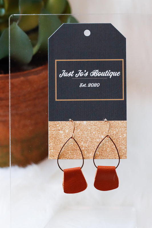 Teardrops of Leather Earring-Brown