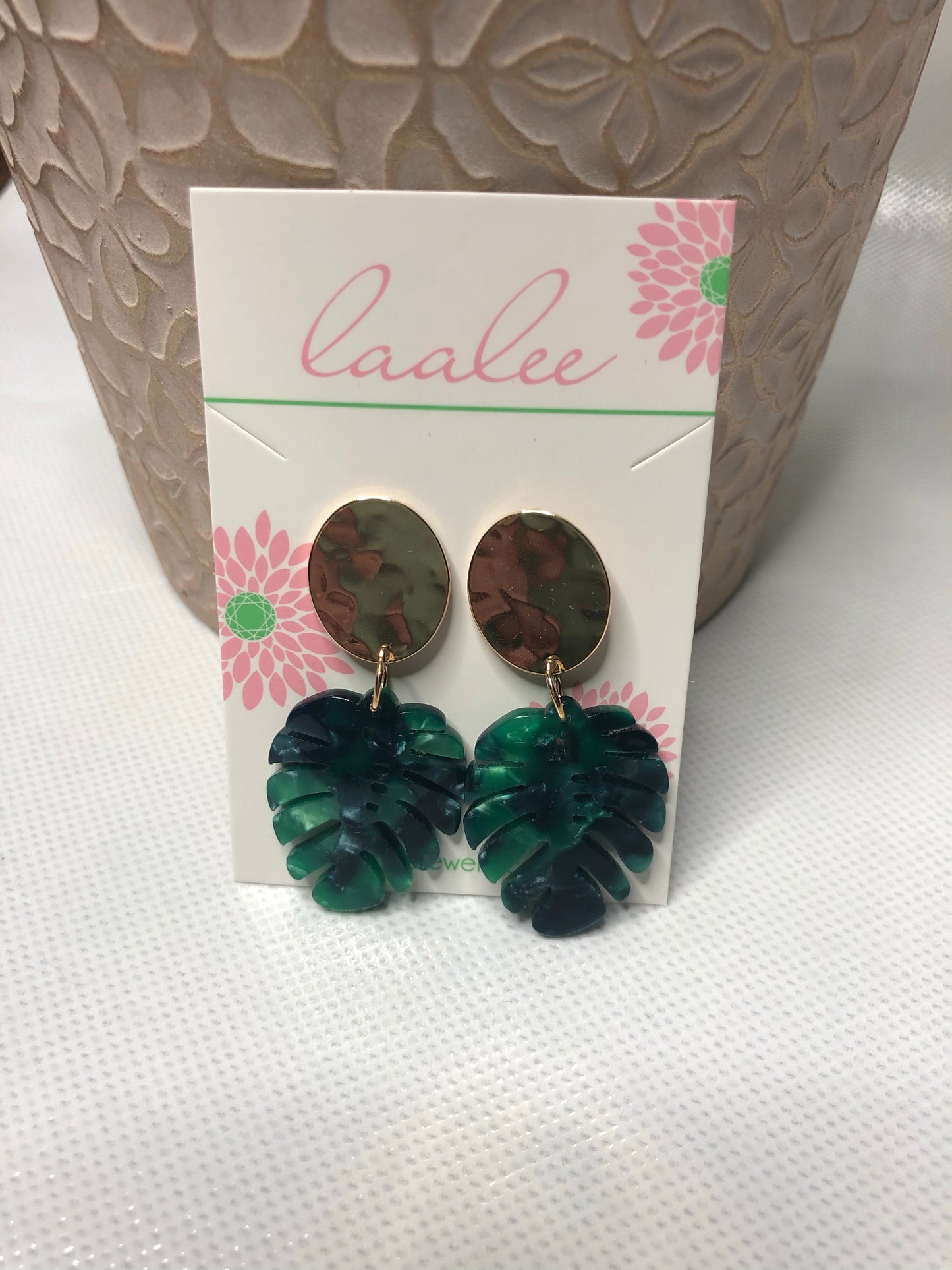 LEAF EARRINGS